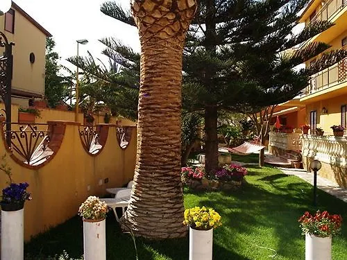 Oikos Holiday Apartments