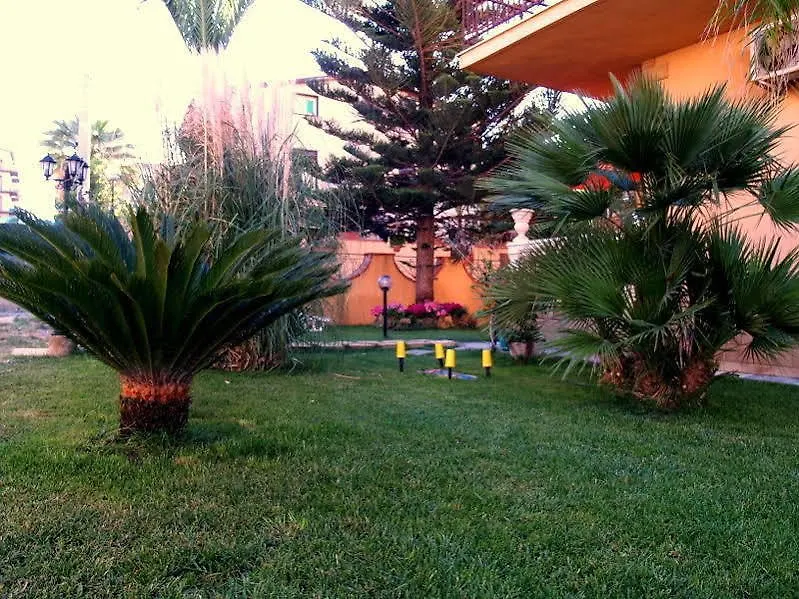 Oikos Holiday Apartments